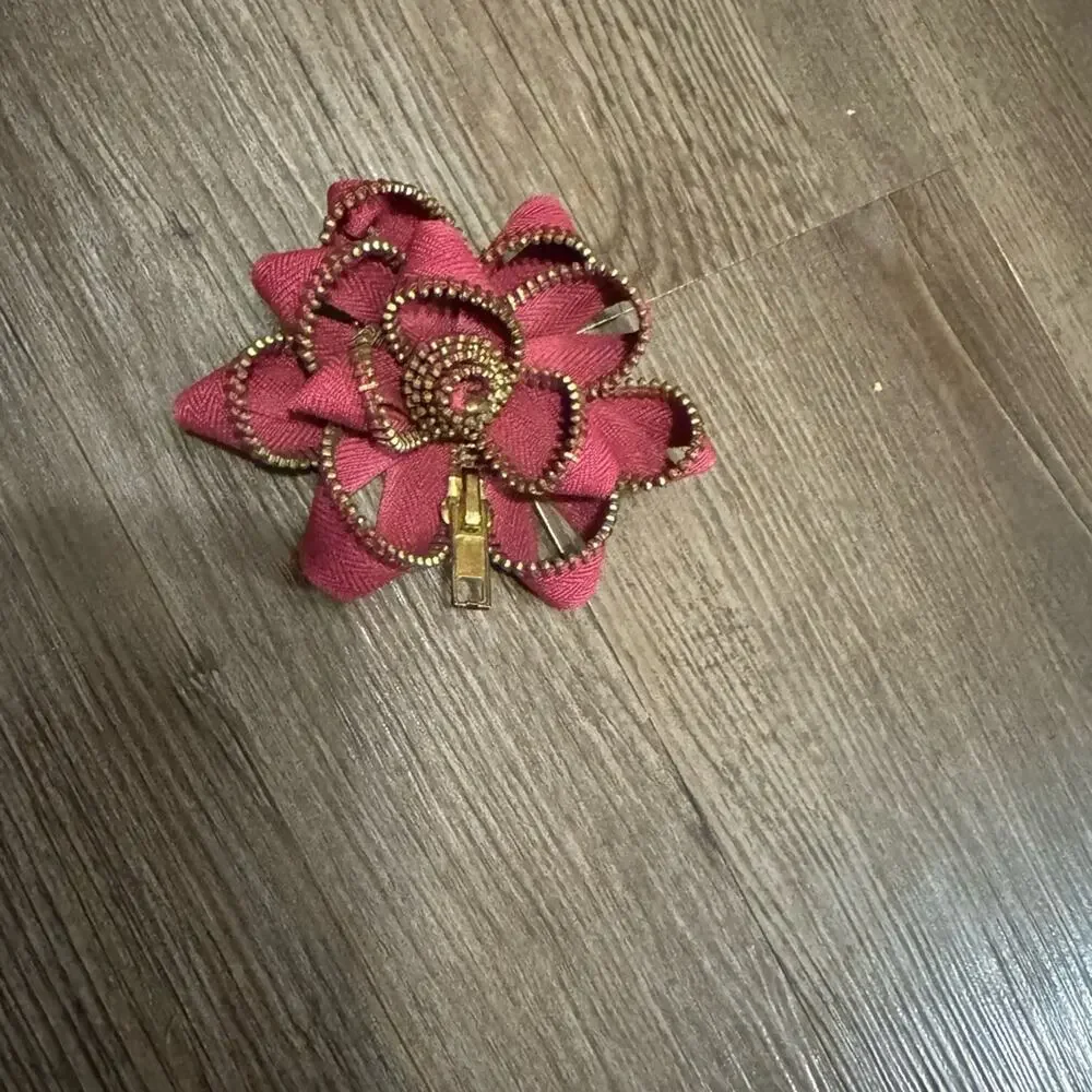 Kate Cusacko brooch